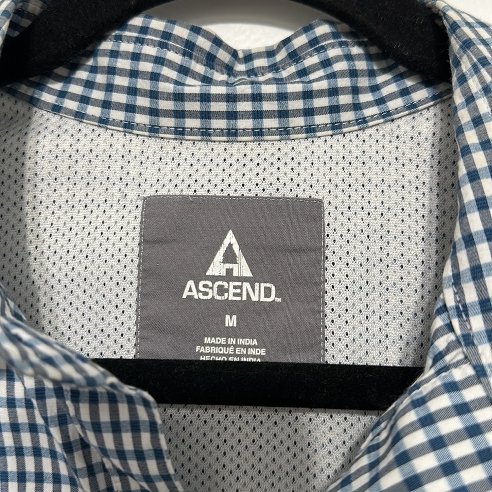 ASCEND button down shirt​​​​​​ - Picture 2 of 4